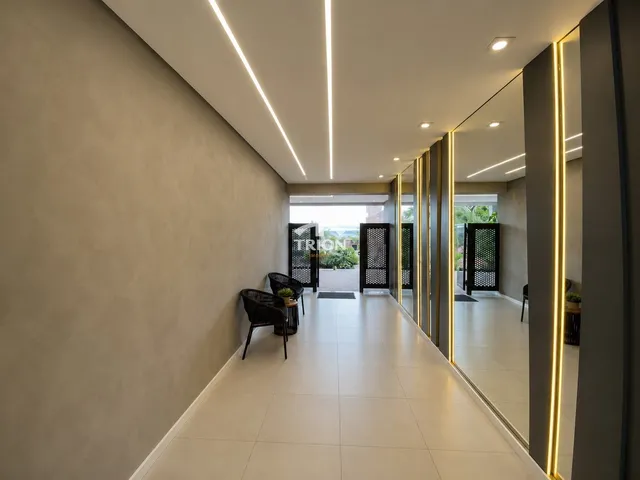 Imagem 7: Apartamento Mobiliado À Venda - 71 M², 3 Dormitórios, Lareira, Sacada com Vista