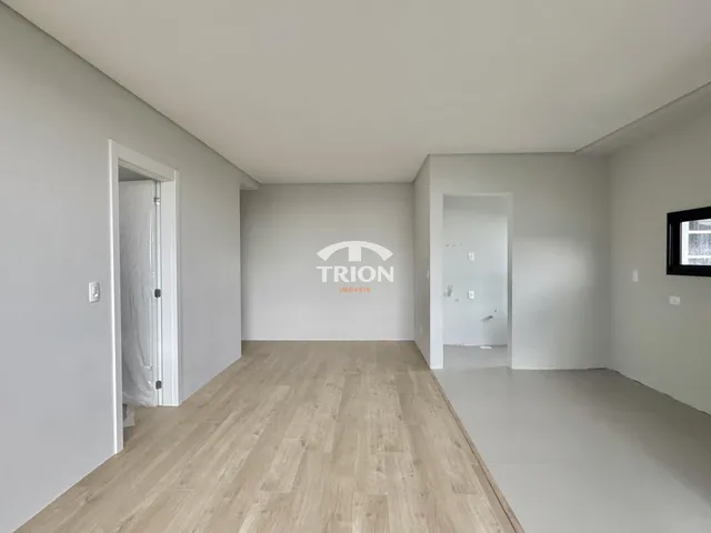 Imagem 2: Apartamento Novo à Venda — 1 Suite, 54 m², De Esquina, Vista Av. Piraí