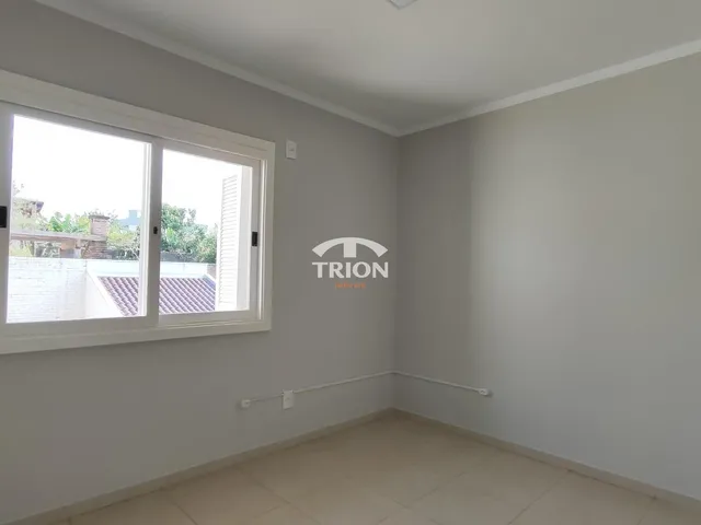 Imagem 10: À Venda | Sobrado Semimobiliado com Área Gourmet no Bairro Universitário