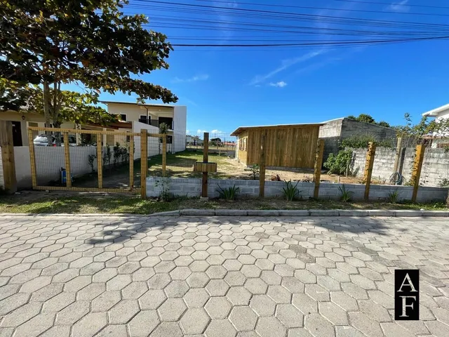 Imagem: Terreno Á Venda em Garopaba/Sc