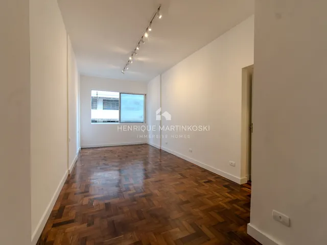 Imagem 16: Apartamento reformado com 151 m², planta ampla e localização privilegiada entre o