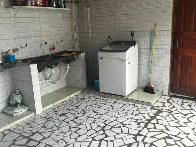 Imagem 10: Casa à Venda no Guanabara com 4 Quartos, Escritório e Garagem para 2 Carros