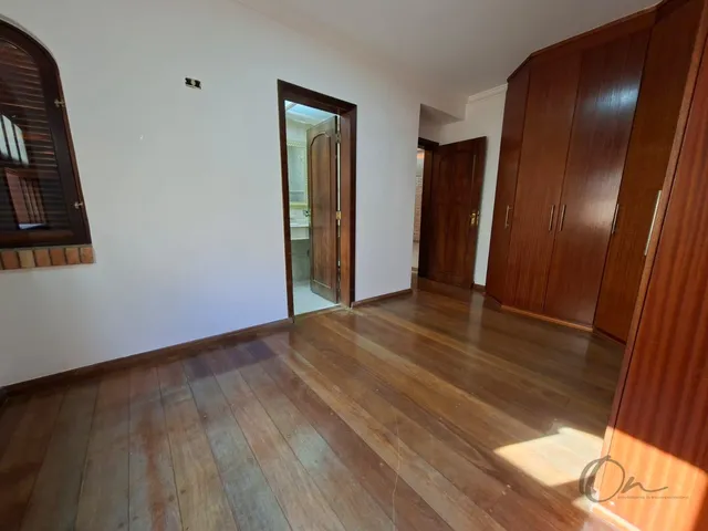 Imagem 6: Casa em Condomínio com 3 Suítes, Clube Exclusivo e 6 Vagas em São Paulo Ii, Cotia