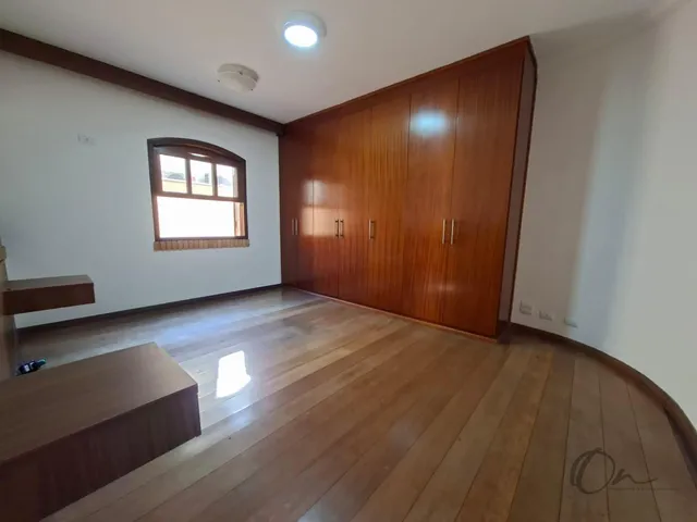 Imagem 10: Casa em Condomínio com 3 Suítes, Clube Exclusivo e 6 Vagas em São Paulo Ii, Cotia