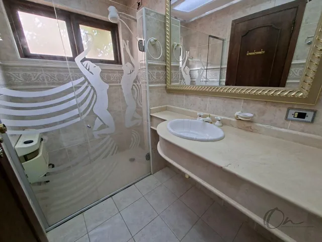 Imagem 15: Casa em Condomínio com 3 Suítes, Clube Exclusivo e 6 Vagas em São Paulo Ii, Cotia