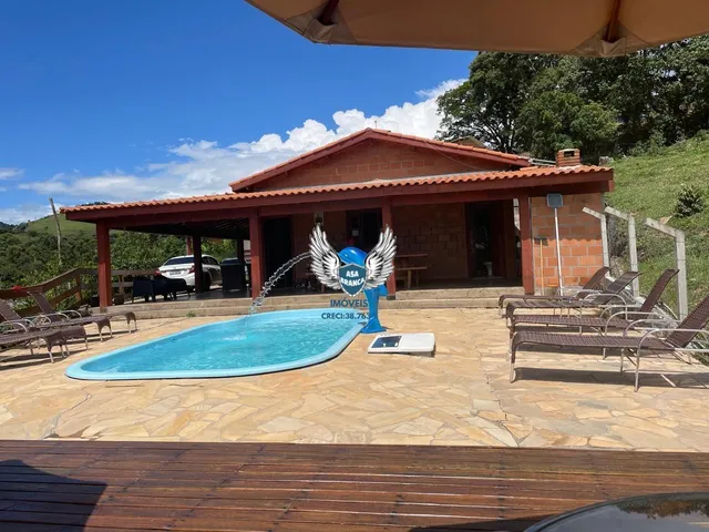 Imagem: Linda Chácara em Toledo Minas Gerais (