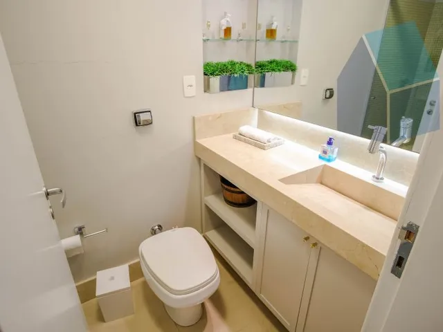 Imagem 10: Apartamento Luxuoso de Frente para o Mar - Praia Brava