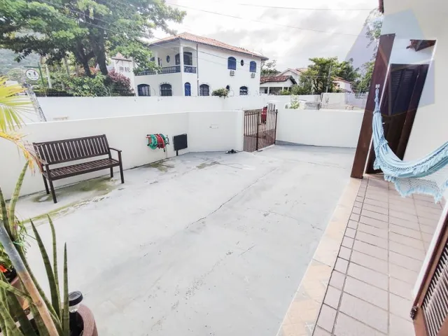Imagem 5: Casa 2 pisos com 3 dormitórios a 150mts da praia da Cachoeira do Bom Jesus