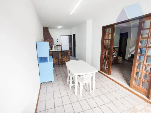 Imagem 8: Casa 2 pisos com 3 dormitórios a 150mts da praia da Cachoeira do Bom Jesus