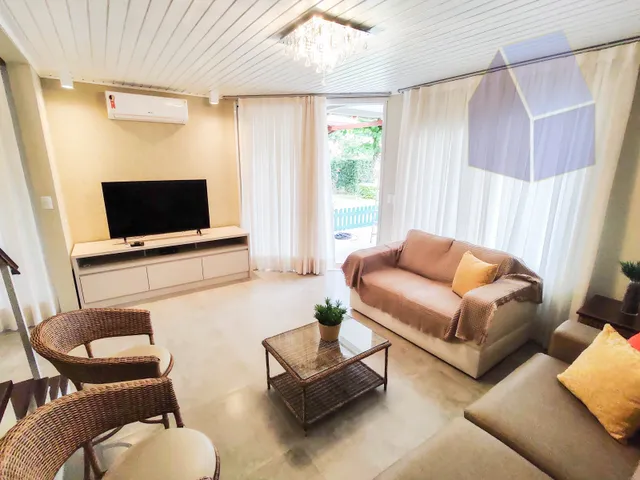 Imagem 5: Casa com 3 dormitórios sendo 1 suite a 50mts da praia da Cachoeira do Bom Jesus