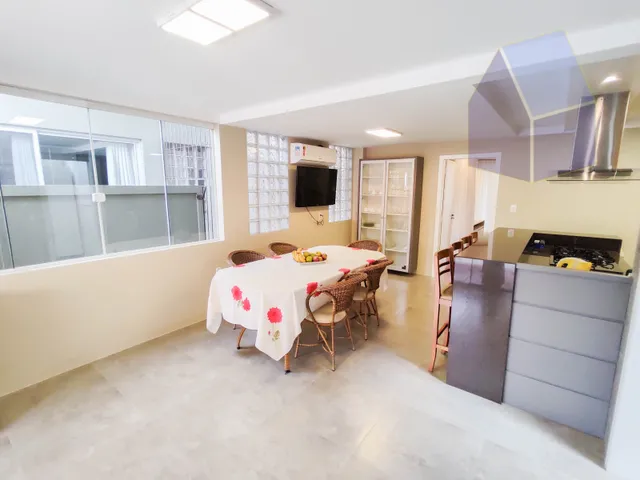 Imagem 16: Casa com 3 dormitórios sendo 1 suite a 50mts da praia da Cachoeira do Bom Jesus