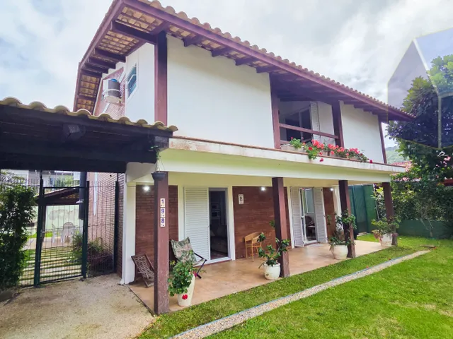 Imagem 5: Excelente casa com piscina, com 5 suítes a 50mts da Praia