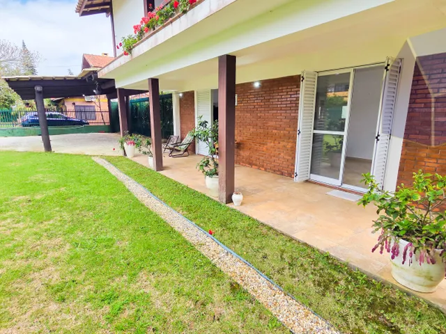 Imagem 10: Excelente casa com piscina, com 5 suítes a 50mts da Praia