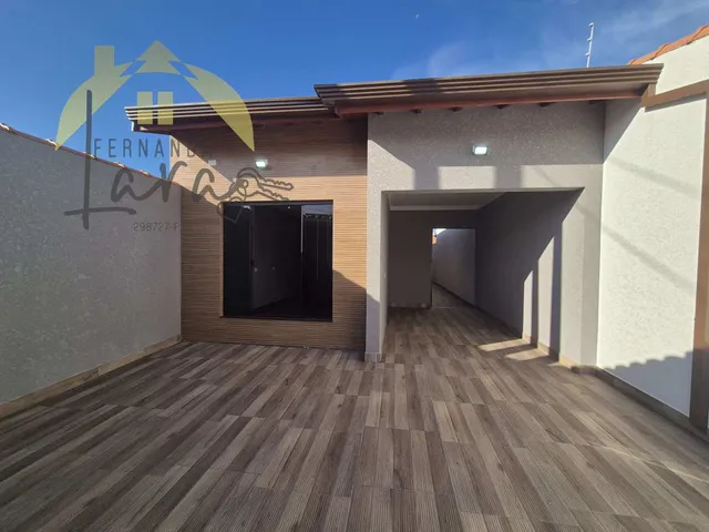Imagem 3: Casa À Venda em Peruíbe, Estância dos Eucaliptos, com 2 Quartos, 99,5M²