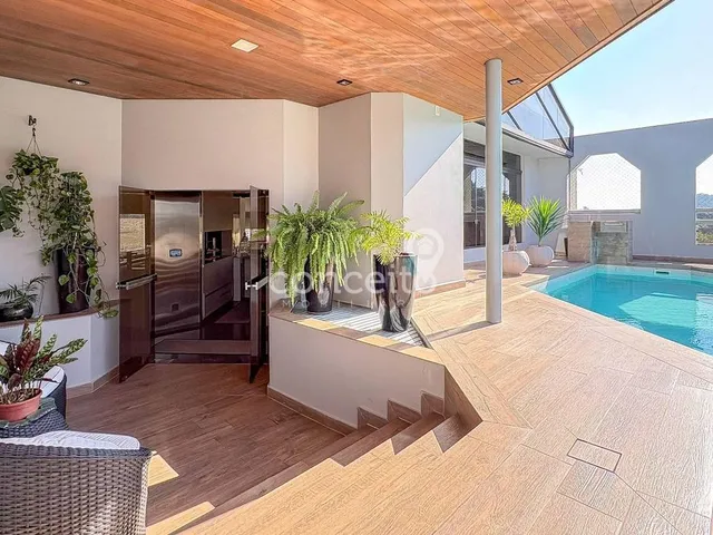 Imagem 2: Cobertura Duplex com Piscina na Ponta Aguda!