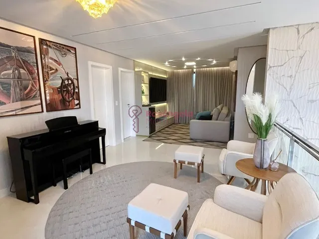 Imagem 2: Casa Duplex Porteira Fechada de 4 quartos, sendo 3 suítes com um elevador interno em