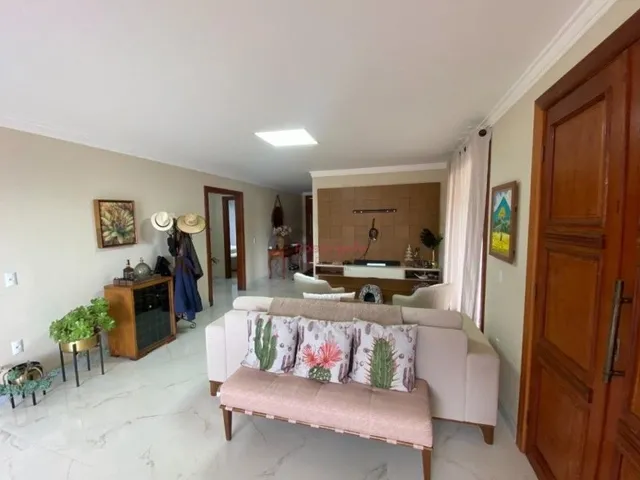 Imagem 5: Linda casa de 3 quartos, com piscina aquecida e Spa em Pedra Azul!
