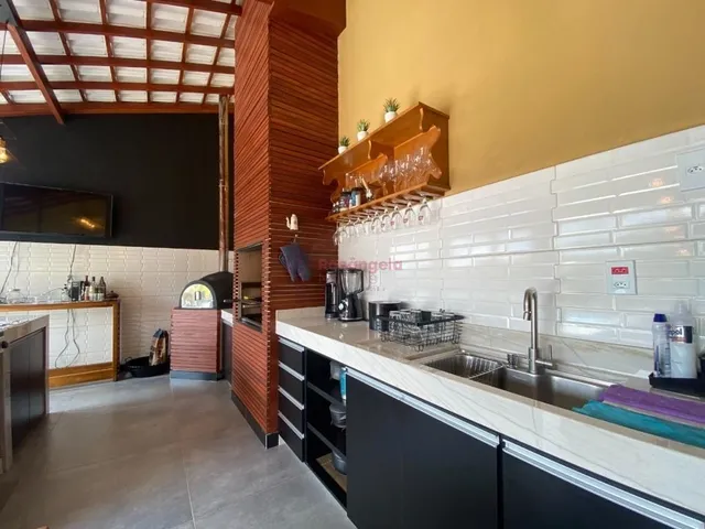 Imagem 12: Linda casa de 3 quartos, com piscina aquecida e Spa em Pedra Azul!