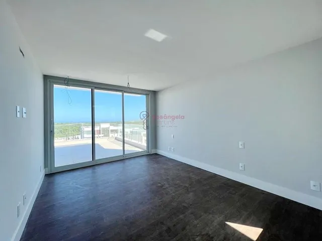 Imagem 7: Casa Duplex maravilhosa alto padrão de 4 quartos, sendo 4 suítes em condomínio fechado!