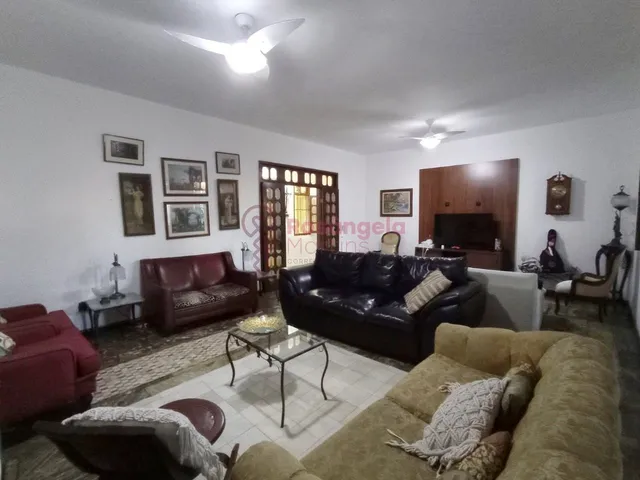 Imagem: Apartamento térreo de 5 quartos, 1 suíte