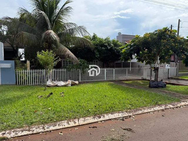Imagem: Casa a Venda no Centro de Santa Helena-PR