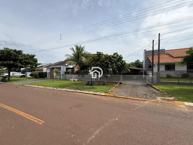 Imagem: Casa a Venda no Centro de santa Helena-Pr