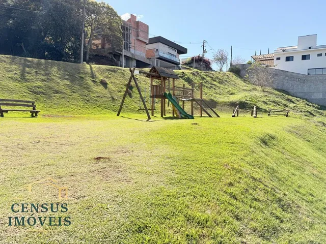 Imagem 2: Terreno À Venda com 515 M², no Condomínio Picollo Villaggio em Louveira, no Bairro Vila Omizollo