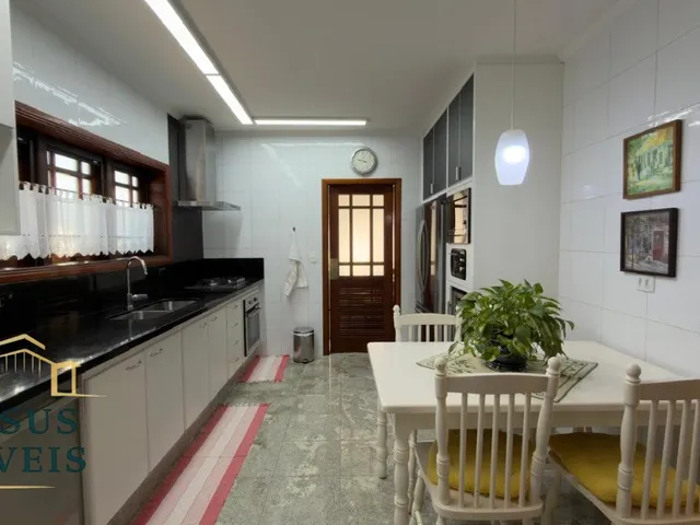 Imagem 12: Belíssima Casa À Venda com 4 Quartos, no Condomínio Marambaia em Vinhedo