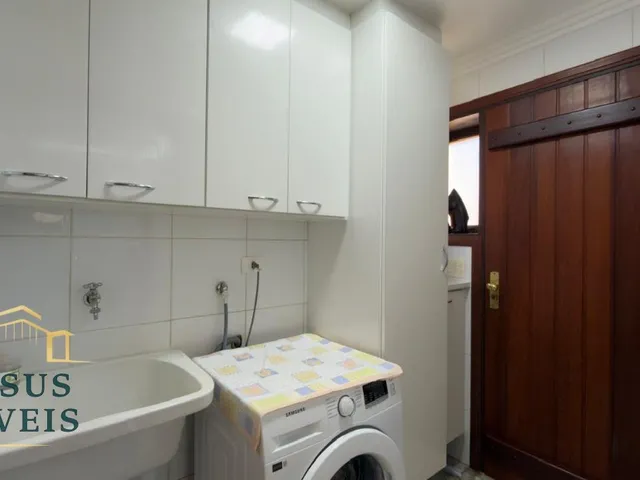 Imagem 3: Belíssima Casa À Venda com 4 Quartos, no Condomínio Marambaia em Vinhedo