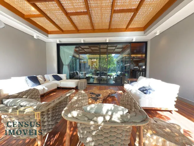 Imagem 6: Casa de Alto Padrão no Condomínio Residencial Ypê Dourado em Valinhos-Sp, com 4 Suítes e 6 Vagas de Garagem!
