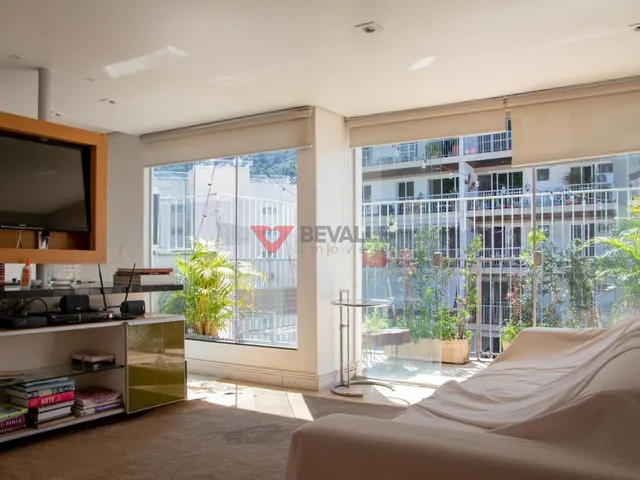 Imagem: Cobertura à venda no Humaitá 160m²