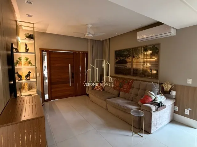 Imagem: Casa de luxo em condomínio á venda em