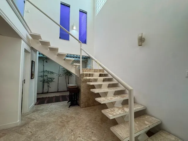 Imagem 3: Casa de luxo em condomínio à venda em Jaguaribe com 4 quartos 4 suítes 3 salas 6