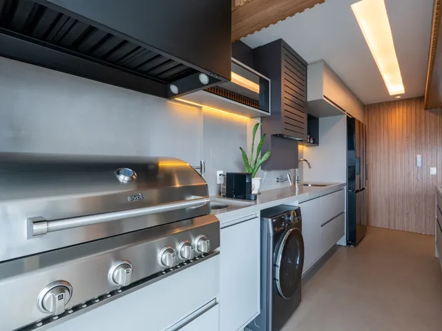 Imagem 7: Apartamento para Venda em Centro com 2 Quartos, Sendo 2 Suítes, 78M²