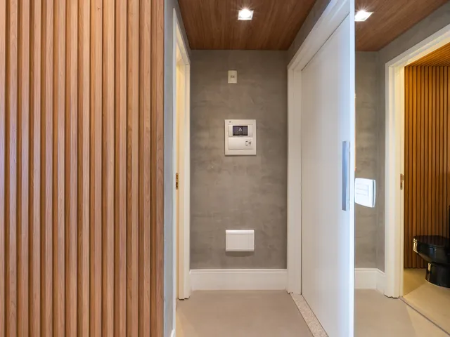 Imagem 6: Apartamento para Venda em Centro com 2 Quartos, Sendo 2 Suítes, 78M²