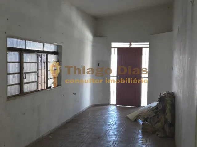 Imagem: Casa ampla á venda em ótima localização