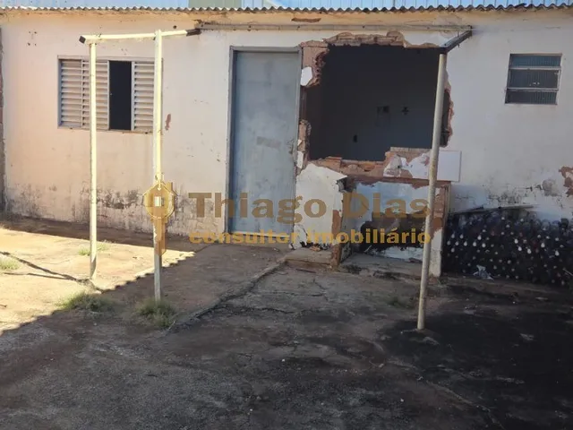 Imagem 9: Casa ampla á venda em ótima localização no bairro Cidade Nova na cidade de