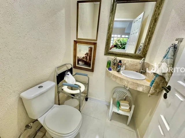 Imagem 5: Casa Duplex na Pedra do Sal, Itapuã - 5 Quartos (3 Suítes), Piscina, Área Gourmet, Rua Fechada - Salvador, Ba