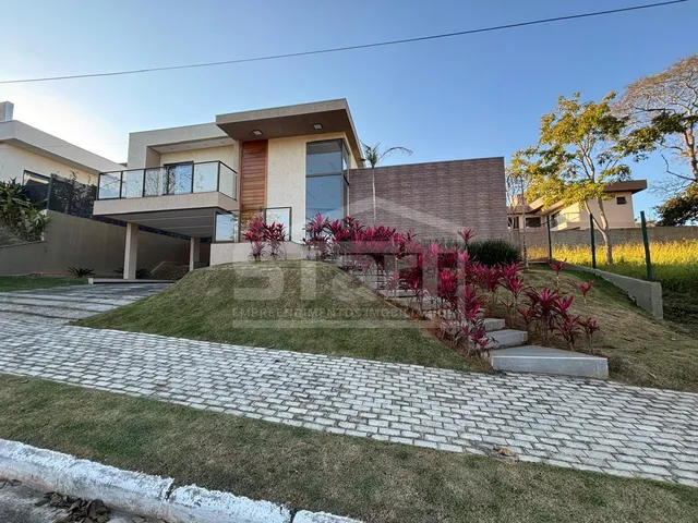Imagem: A casa em condomínio possui 3 Dormitórios, 1 Suíte, 3