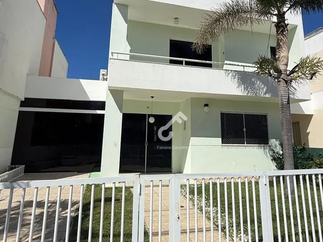 Imagem: BURAQUINHO, Lauro de Freitas. Duplex composto