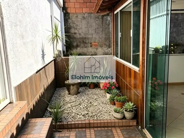 Imagem: Casa à venda no bairro Nova Cidade - Macaé/RJ