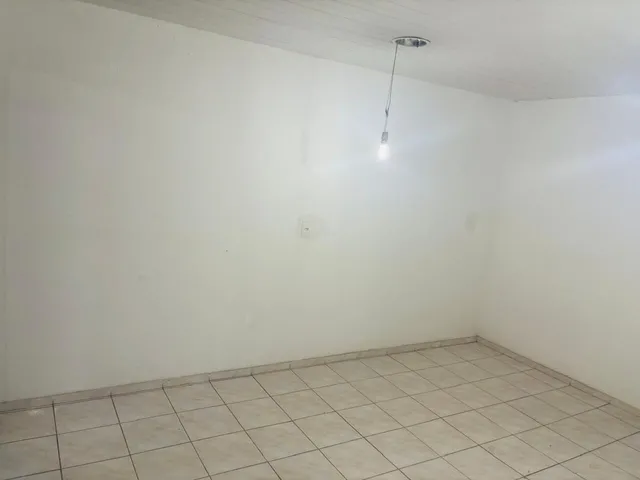 Imagem 15: Casa duplex 4 quartos 1 suíte por trás da Igreja Canaã