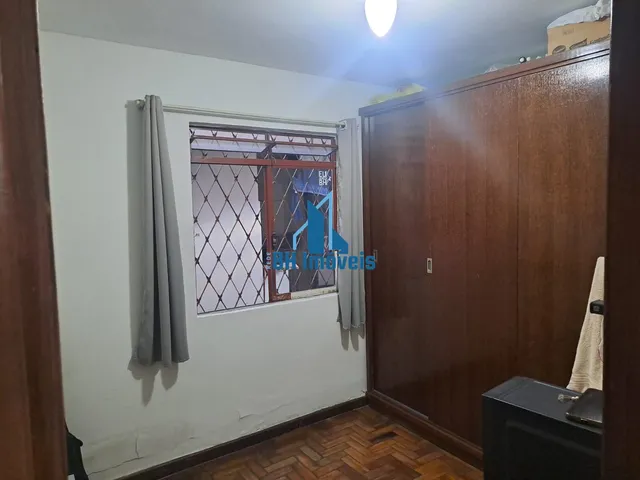 Imagem 2: Casa 4 quartos no Bairro Alípio de Melo - Belo Horizonte/MG