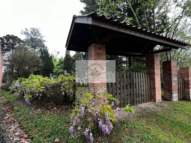Imagem 7: Sítio com 30.000 m2, casa semi-nova com 4 dormitorios, fogão a lenha, porteira fechada