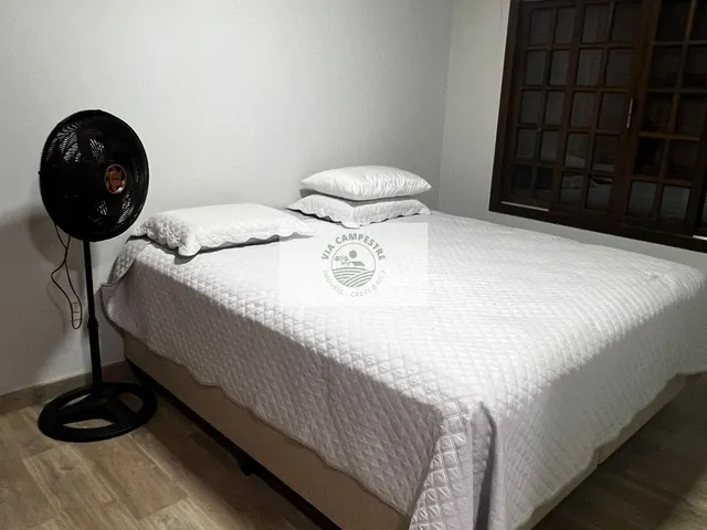 Imagem 3: Sítio com 30.000 m2, casa semi-nova com 4 dormitorios, fogão a lenha, porteira fechada