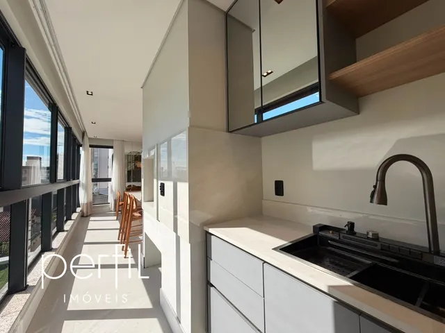 Imagem 2: Apartamento À Venda no Bairro América, Joinville-Sc: 3 Quartos, 2 Suítes, 2 Salas, 3 Banheiros, 2 Vagas, 118M² de Área!