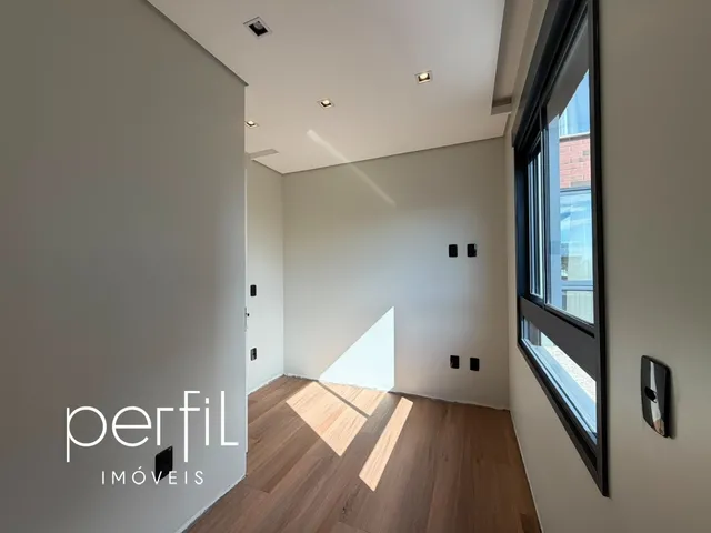 Imagem 11: Apartamento À Venda no Bairro América, Joinville-Sc: 3 Quartos, 2 Suítes, 2 Salas, 3 Banheiros, 2 Vagas, 118M² de Área!