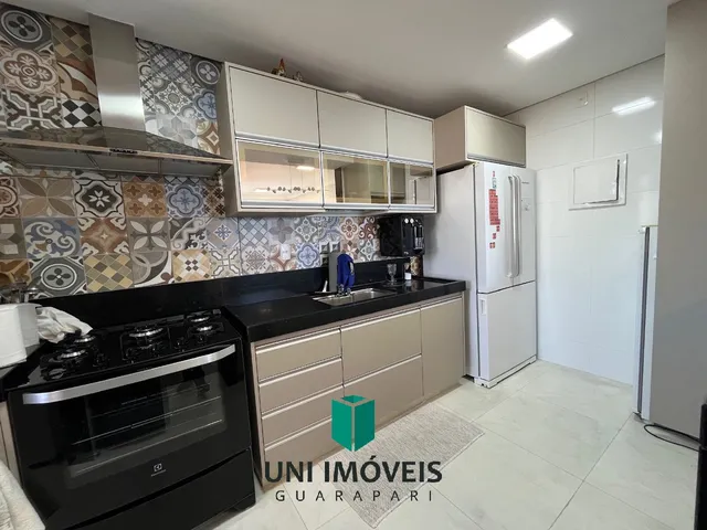 Imagem 7: Apartamento À Venda 3 Quartos Próximo À Praia das Virtudes Finamente Mobiliado em Guarapari- Vista para o Mar!