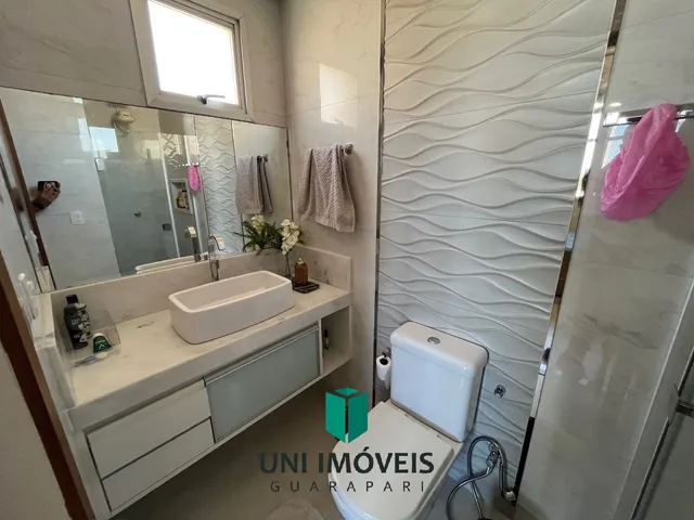 Imagem 3: Apartamento À Venda 3 Quartos Próximo À Praia das Virtudes Finamente Mobiliado em Guarapari- Vista para o Mar!