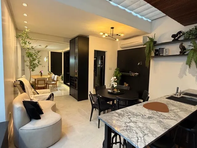 Imagem 6: Linda Casa Reformada em Condomínio no Sim